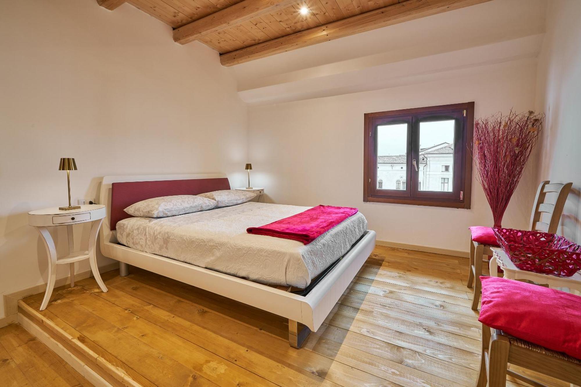 Ferienwohnung Attico Di Piazza Cima Conegliano Exterior foto
